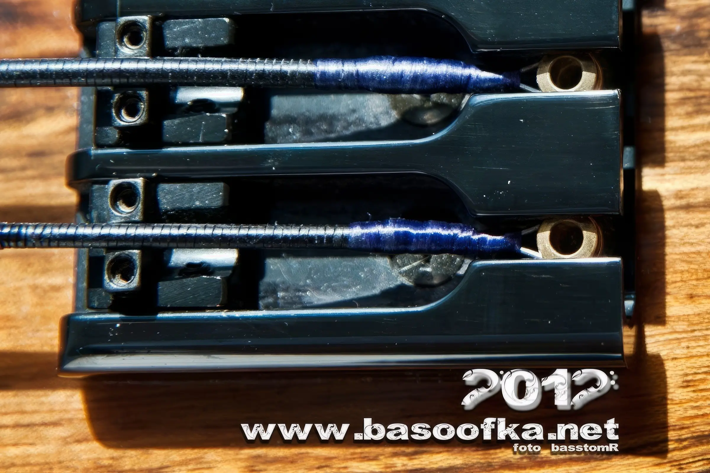 tapeta na nowy 2012 rok bass basoofka
