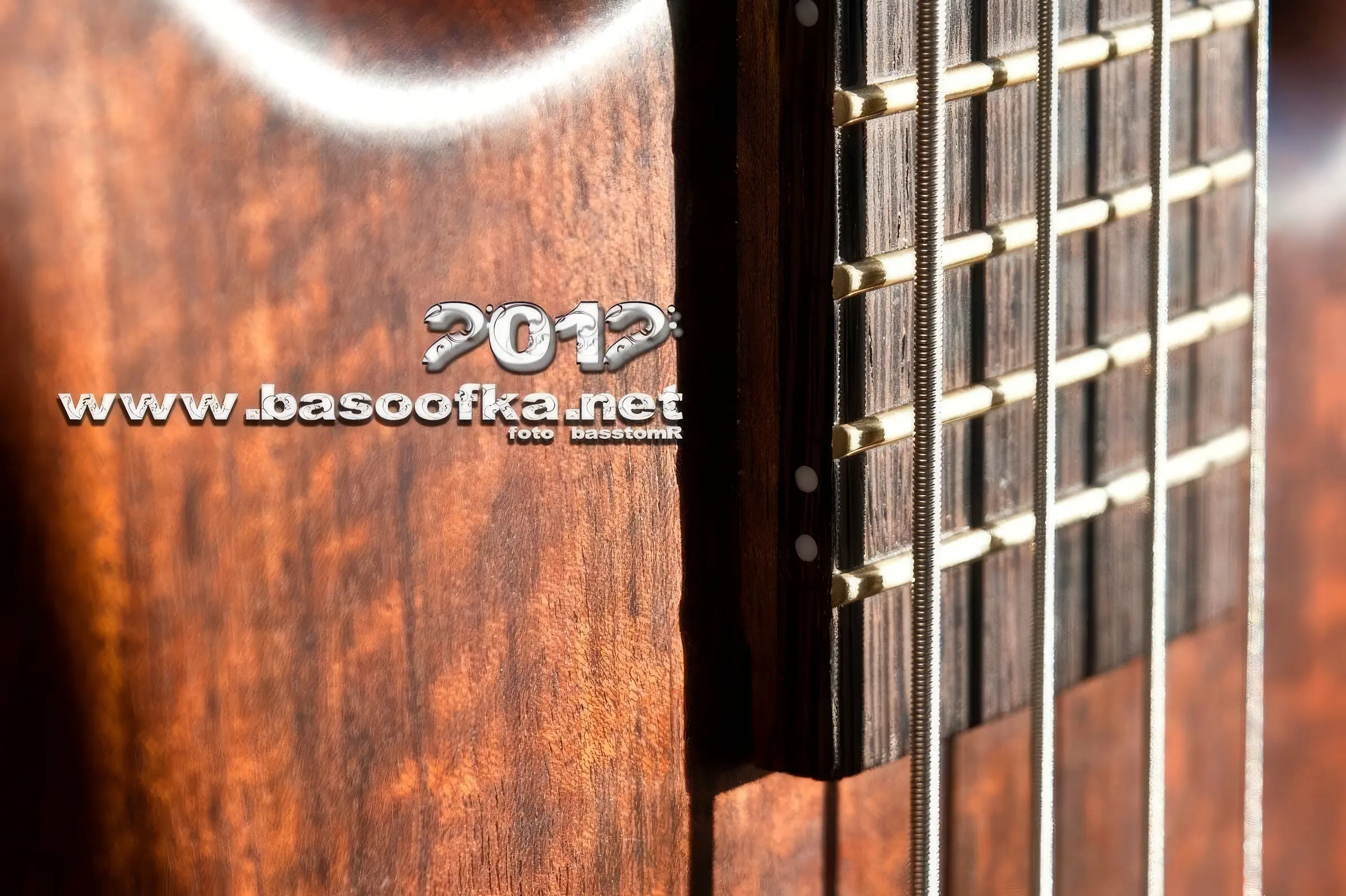 tapeta na nowy 2012 rok bass basoofka