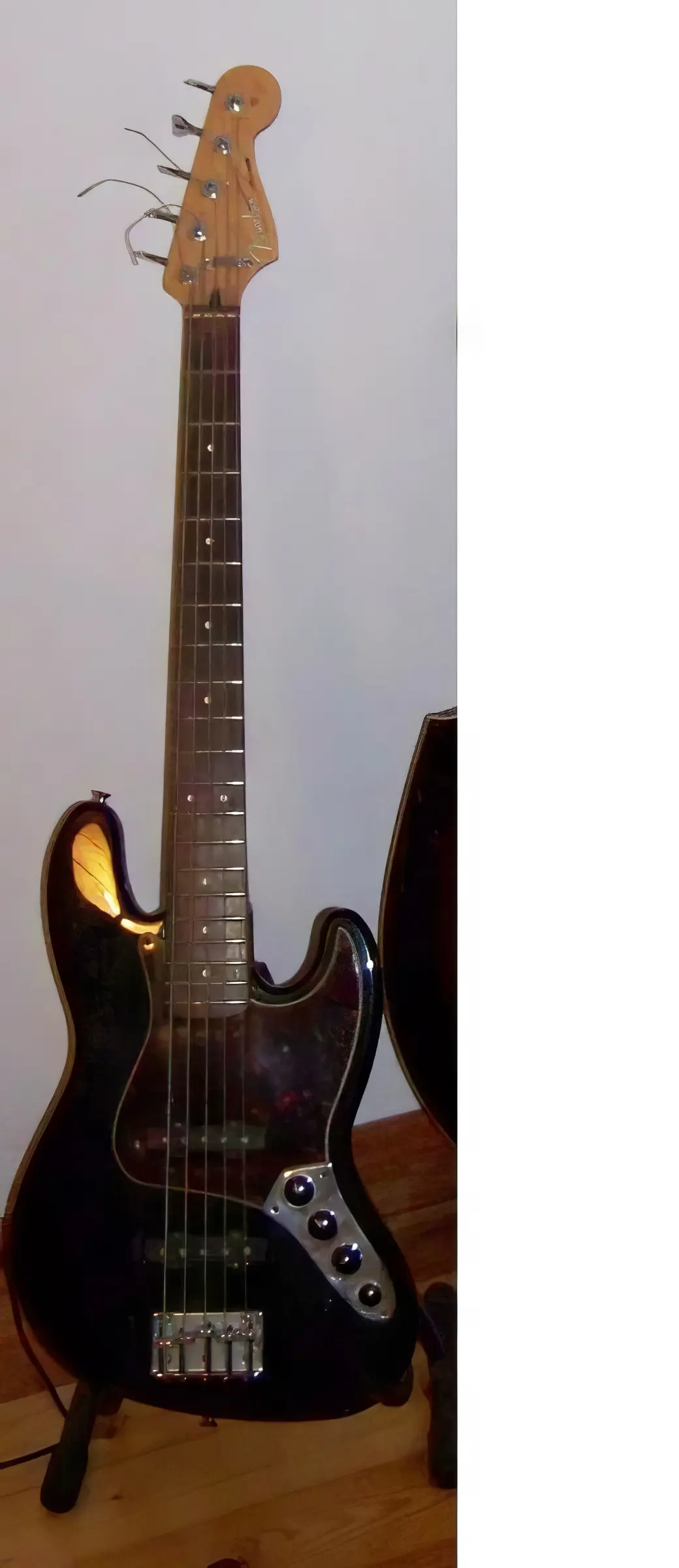 Fender Jazz Bass Delux Series V  gitara fender jb delux series v mexico