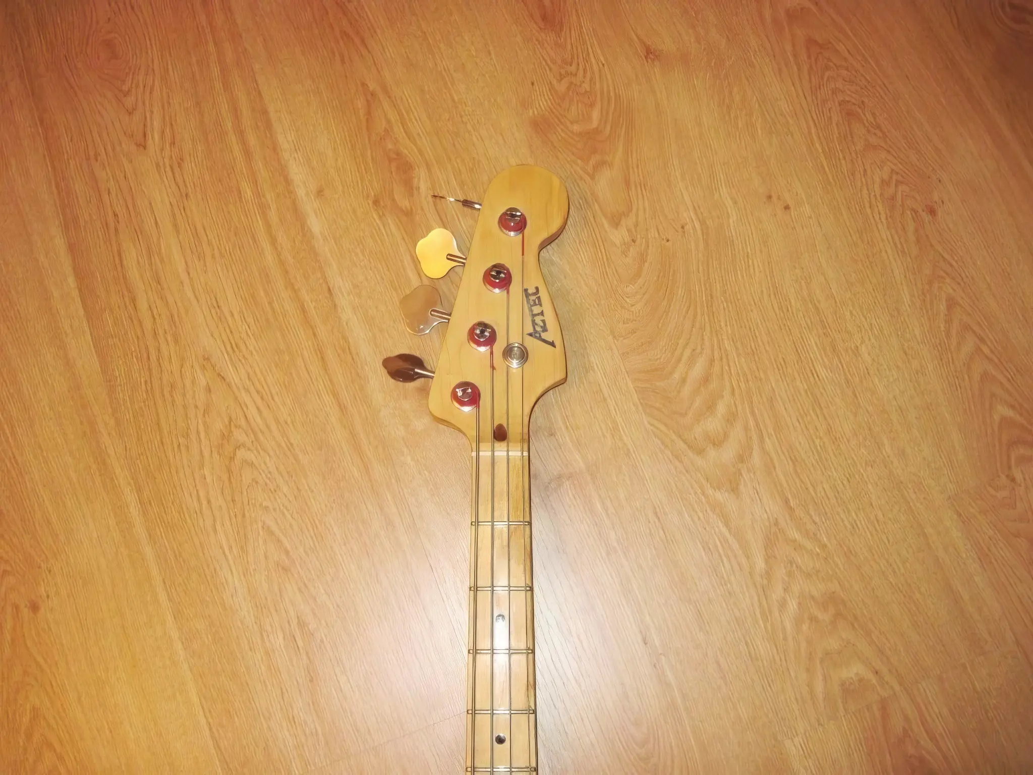 gitara matsumoku aztec 1977