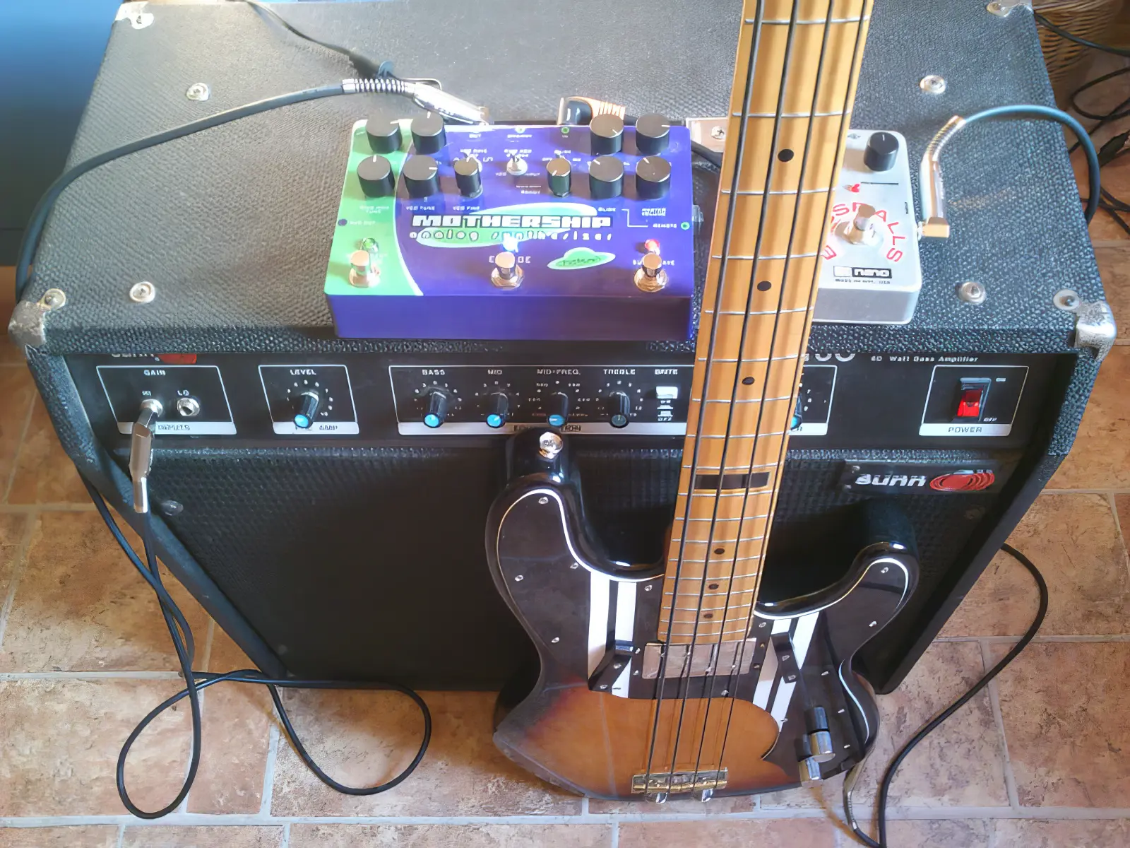 gitara squier custom 70s telecaster bass