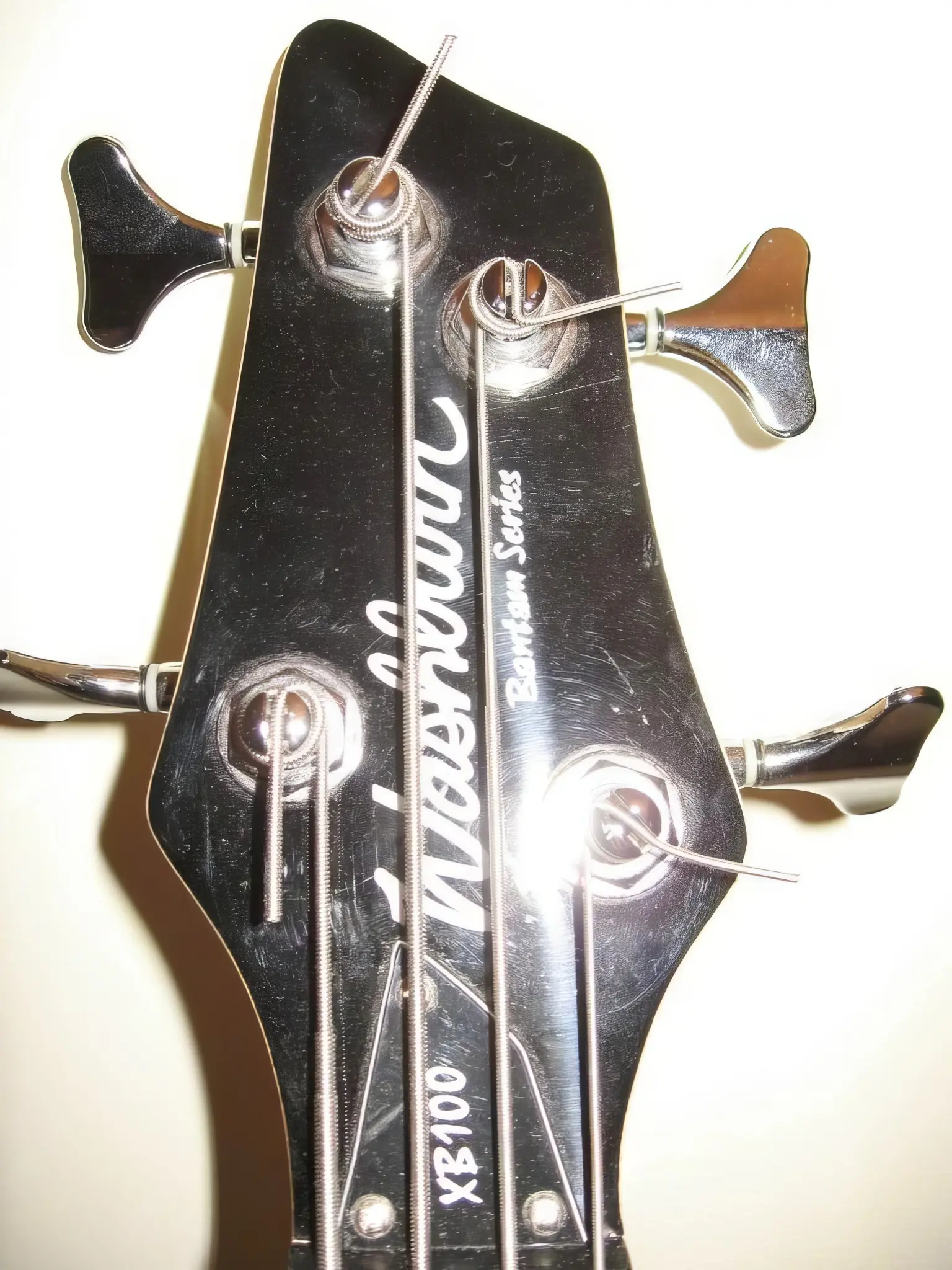 gitara washburn xb100 bantam