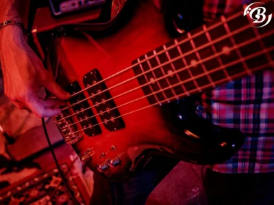 Fender Precision Bass 1987 Japonka Radypomoc